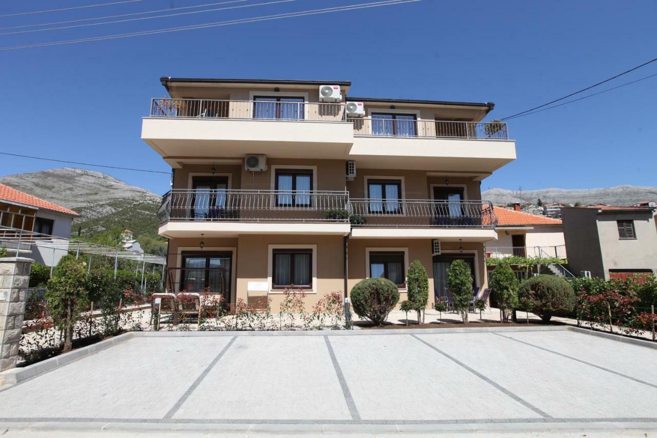 Luxury Apartments Tasa Trebinje Exterior photo